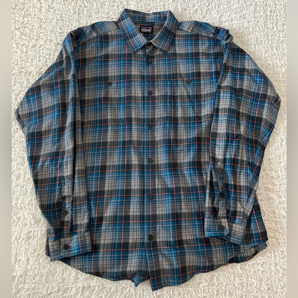 Patagonia Mens Pima Long Sleeve Shirt. XL Fjord
